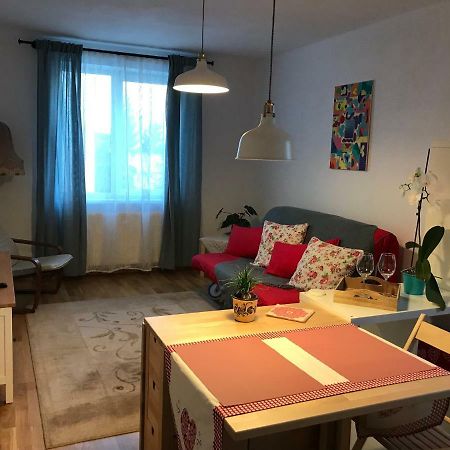 Comfy Apartment Σιγκισοάρα Εξωτερικό φωτογραφία